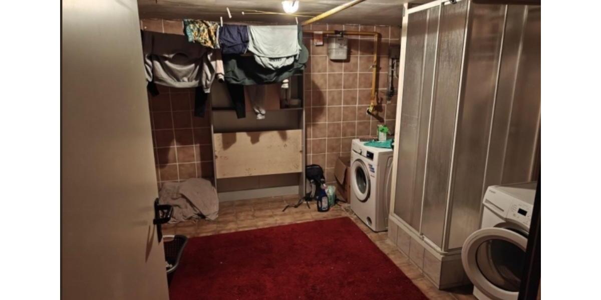 Etagenwohnung Bayreuth Meyernberg - 10 Zimmer, 180 m&sup2;, 350&euro; | Angebot:25755029