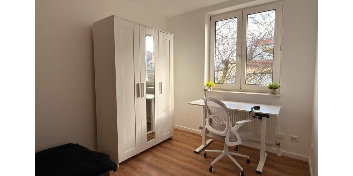 Etagenwohnung Bayreuth Altstadt - 4 Zimmer, 86 m&sup2;, 380.000&euro; | Angebot:26470228