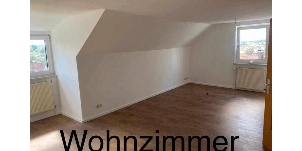 Dachgeschoßwohnung Auerbach in der Oberpfalz - 3 Zimmer, 80 m&sup2;, 550&euro; | Angebot:25236832