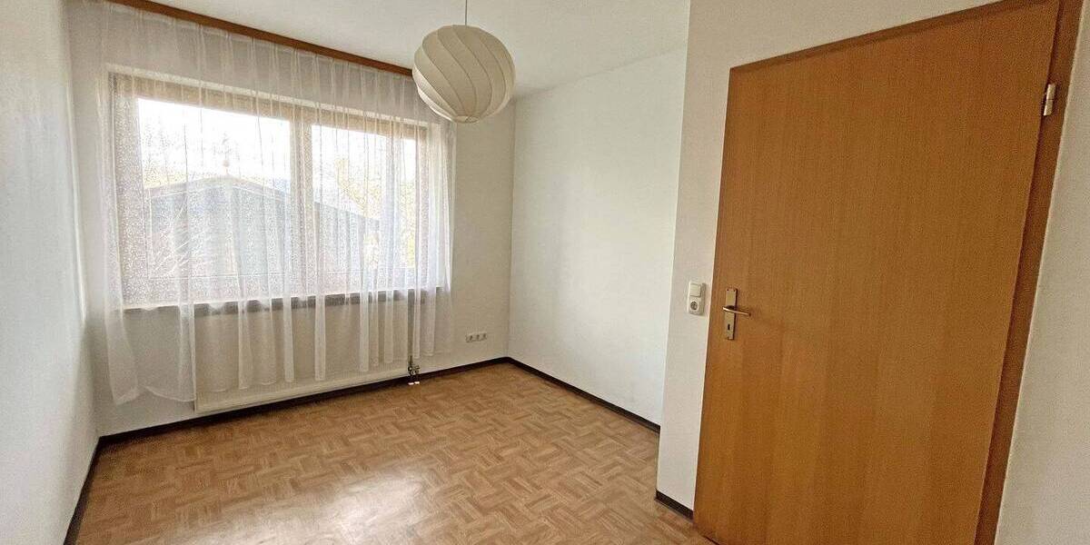 Einfamilienhaus Untersteinach - 7 Zimmer, 200 m&sup2;, 420.000&euro; | Angebot:25986609