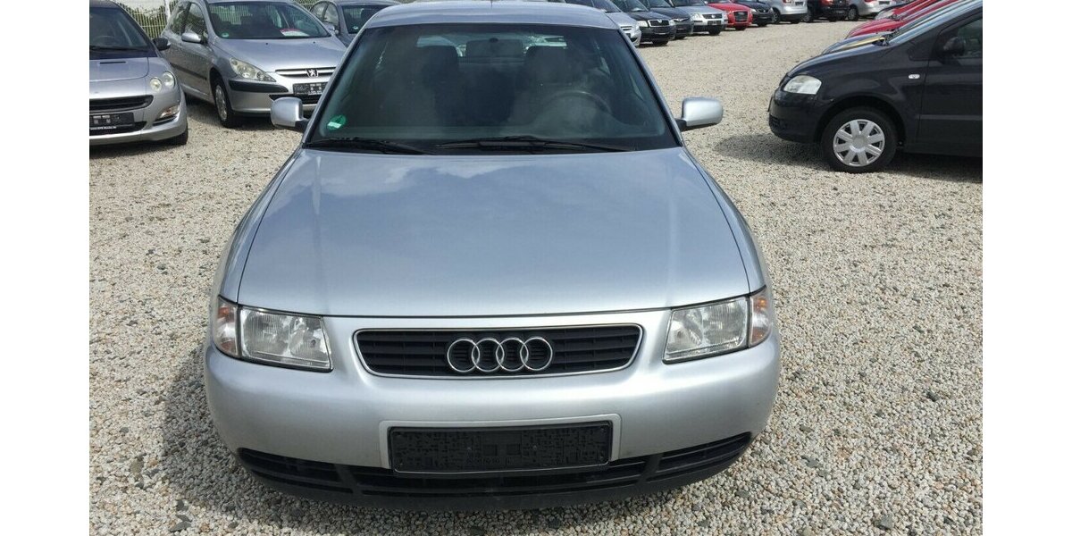 Audi A3 1.6 Ambiente! 332.000 km 650 &euro; Himmelkron 95502