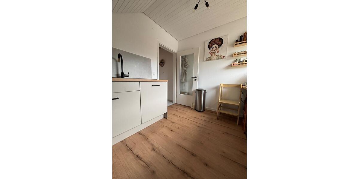 Dachgeschoßwohnung Bayreuth Meyernberg - 3 Zimmer, 89 m&sup2;, 1.030&euro; | Angebot:27544355