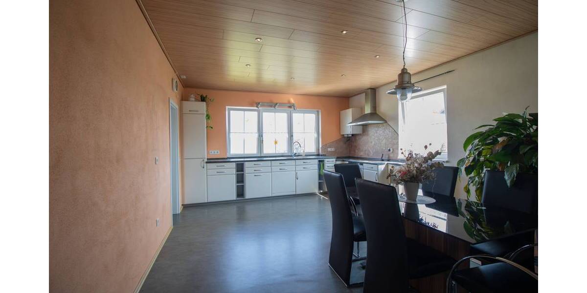 Mehrfamilienhaus, Wohnhaus Bischofsgrün - 1 Zimmer, 350 m&sup2;, 379.000&euro; | Angebot:25728886