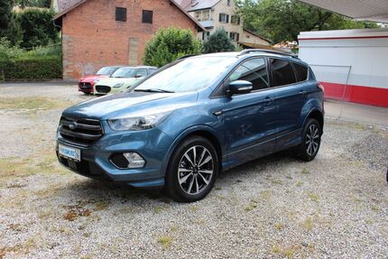 Ford Kuga 98.000 km 17.990 &euro; Bayreuth 95448