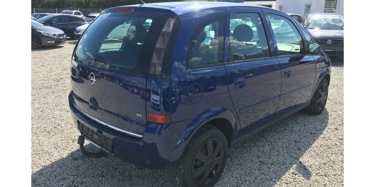 Opel Meriva Sitzheiz.,Klima,usw.,Tüv 06/28! 163.000 km 1.850 &euro; Himmelkron 95502