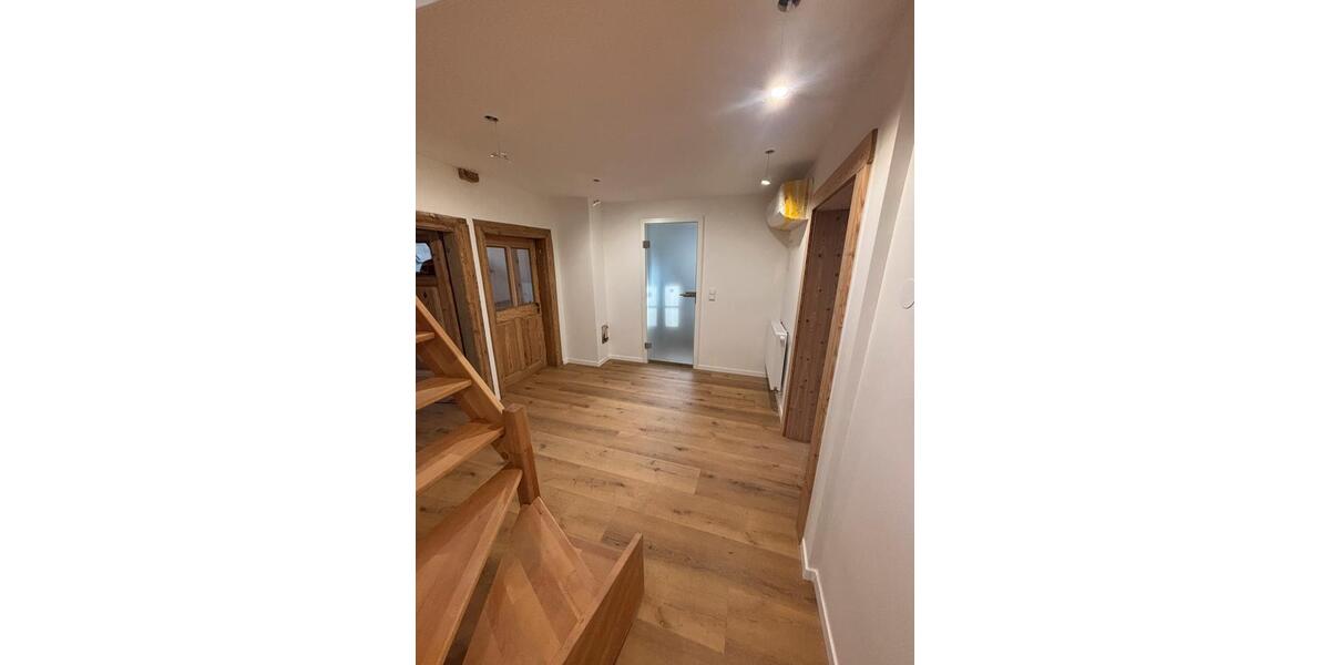 Maisonettenwohnung Bayreuth City - 4 Zimmer, 170 m&sup2;, 1.750&euro; | Angebot:25767092