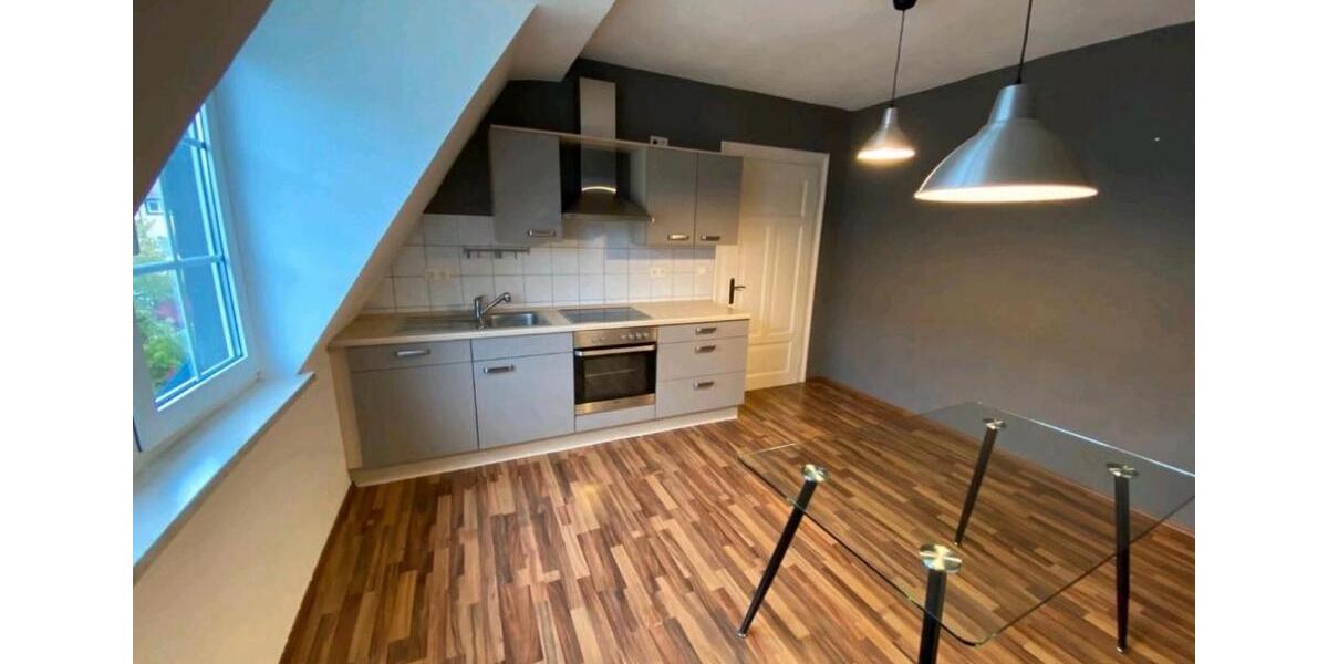 Dachgeschoßwohnung Bayreuth City - 2 Zimmer, 65 m&sup2;, 680&euro; | Angebot:26694040