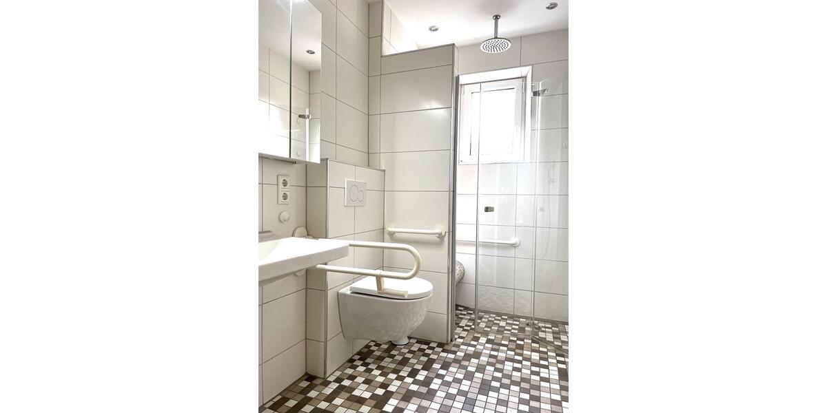 Mehrfamilienhaus, Wohnhaus Bayreuth City - 8 Zimmer, 180 m&sup2;, 595.000&euro; | Angebot:24310008