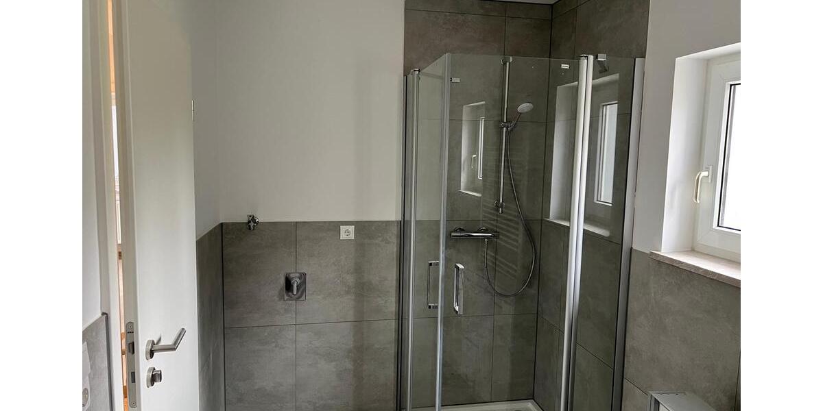 Einfamilienhaus Neuenmarkt - 4 Zimmer, 140 m&sup2;, 500.000&euro; | Angebot:27166203
