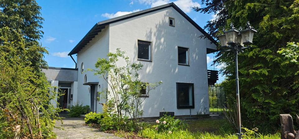 Einfamilienhaus Hollfeld - 5 Zimmer, 160 m&sup2;, 580.000&euro; | Angebot:26979839