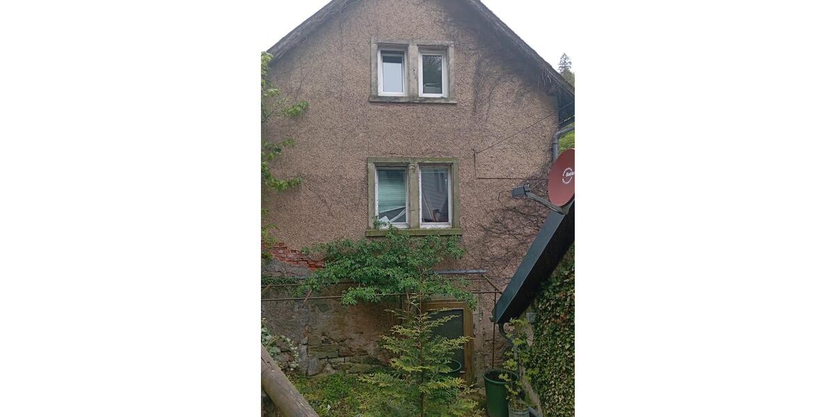 Mehrfamilienhaus, Wohnhaus Bad Berneck im Fichtelgebirge - 14 Zimmer, 205 m&sup2;, 120.000&euro; | Angebot:25550425