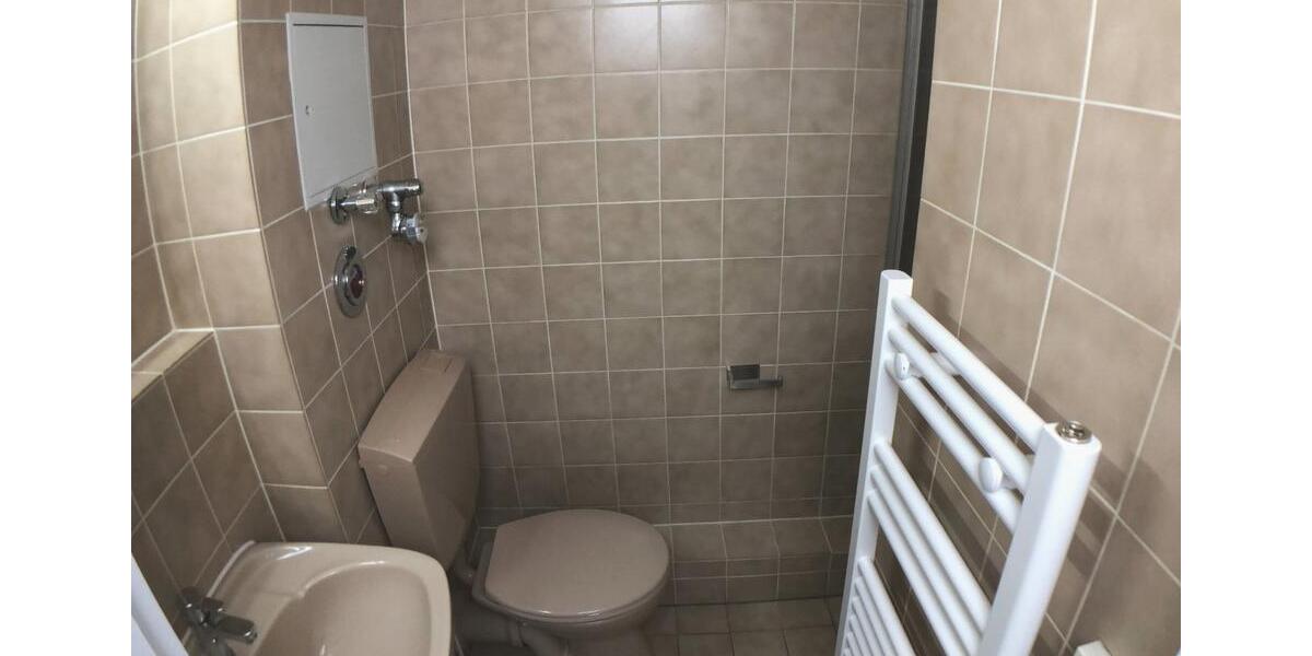 Erdgeschoßwohnung Bayreuth Bernecker Straße / Insel / Riedelsberg - 1 Zimmer, 18 m&sup2;, 300&euro; | Angebot:25981948