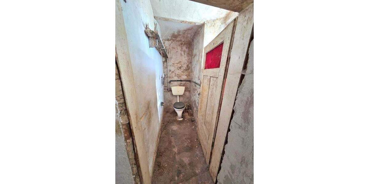 Einfamilienhaus Stadtsteinach - 5 Zimmer, 140 m&sup2;, 119.000&euro; | Angebot:25707335