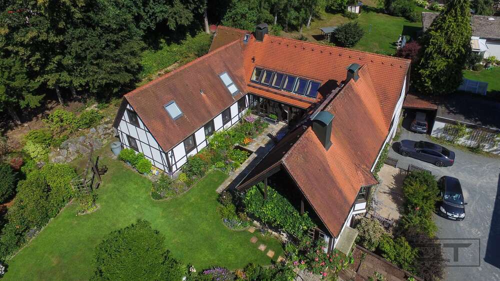 Einfamilienhaus Bayreuth Altstadt - 13 Zimmer, 483 m&sup2;, 1.480.000&euro; | Angebot:26248487