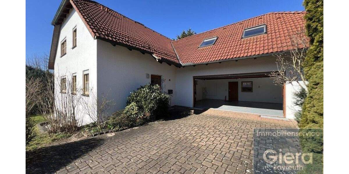 Einfamilienhaus Heinersreuth - 6 Zimmer, 220 m&sup2;, 592.000&euro; | Angebot:25726027
