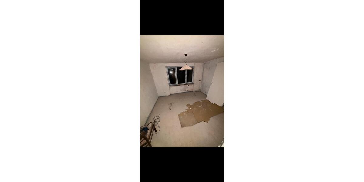 Mehrfamilienhaus, Wohnhaus Neusorg - 25 Zimmer, 250 m&sup2;, 115.000&euro; | Angebot:26948593
