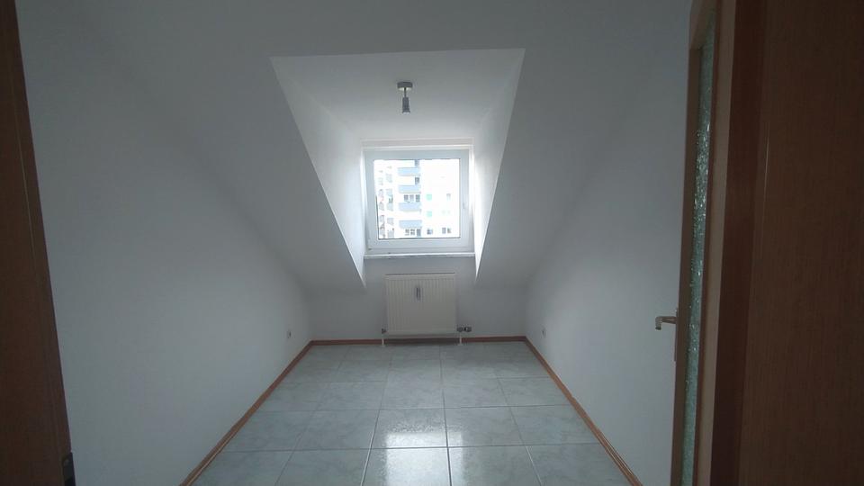 Dachgeschoßwohnung Pegnitz - 2 Zimmer, 57 m&sup2;, 128.000&euro; | Angebot:26942135