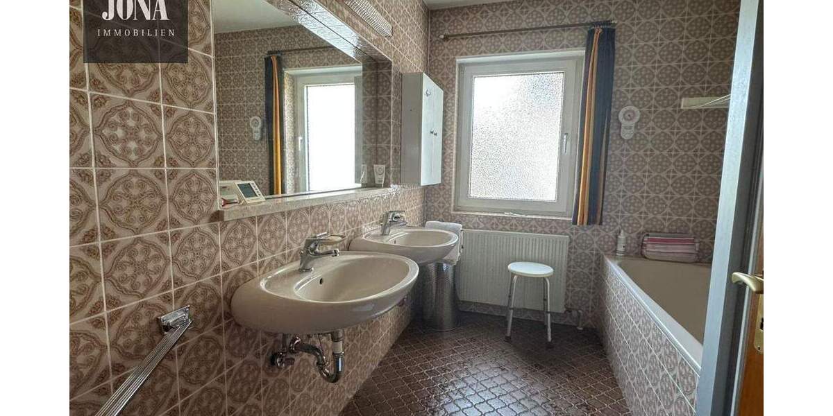 Einfamilienhaus Trebgast - 8 Zimmer, 198 m&sup2;, 319.000&euro; | Angebot:25768138