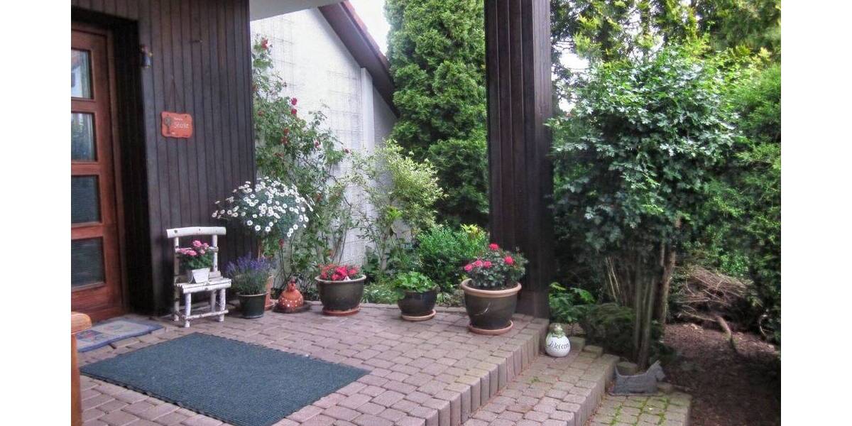 Einfamilienhaus Auerbach - 9 Zimmer, 264 m&sup2;, 599.000&euro; | Angebot:26276316