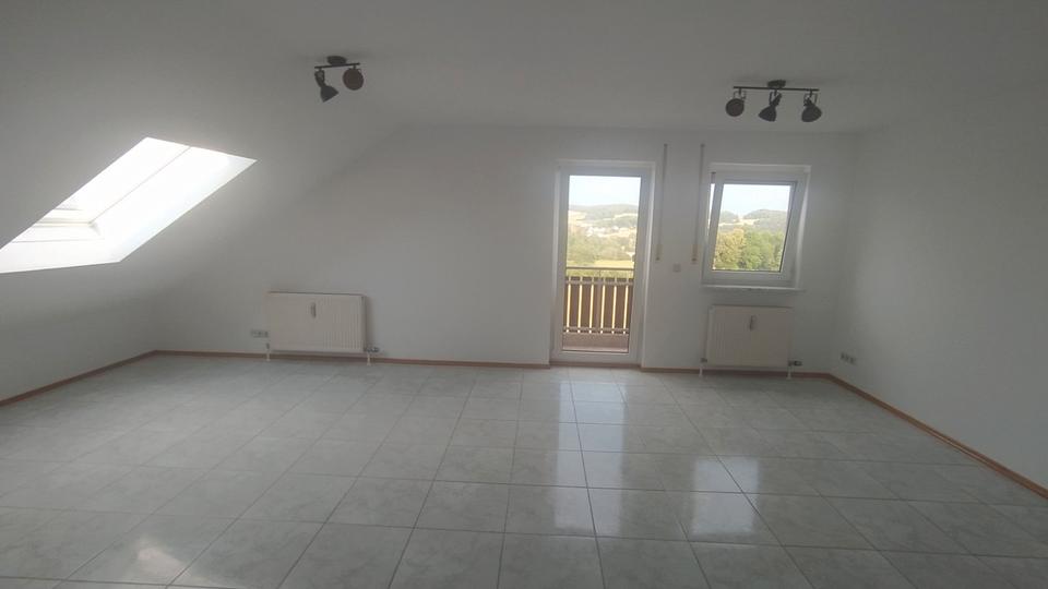 Dachgeschoßwohnung Pegnitz - 2 Zimmer, 57 m&sup2;, 128.000&euro; | Angebot:26942135