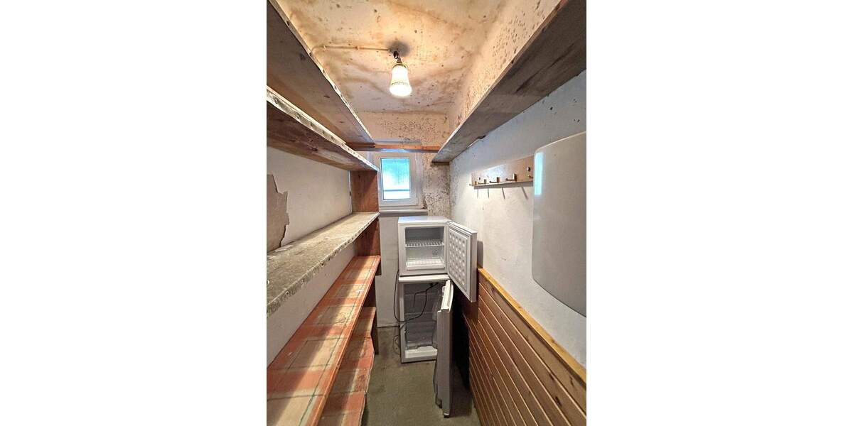 Mehrfamilienhaus, Wohnhaus Kulmbach Petzmannsberg - 8 Zimmer, 160 m&sup2;, 139.000&euro; | Angebot:25707331