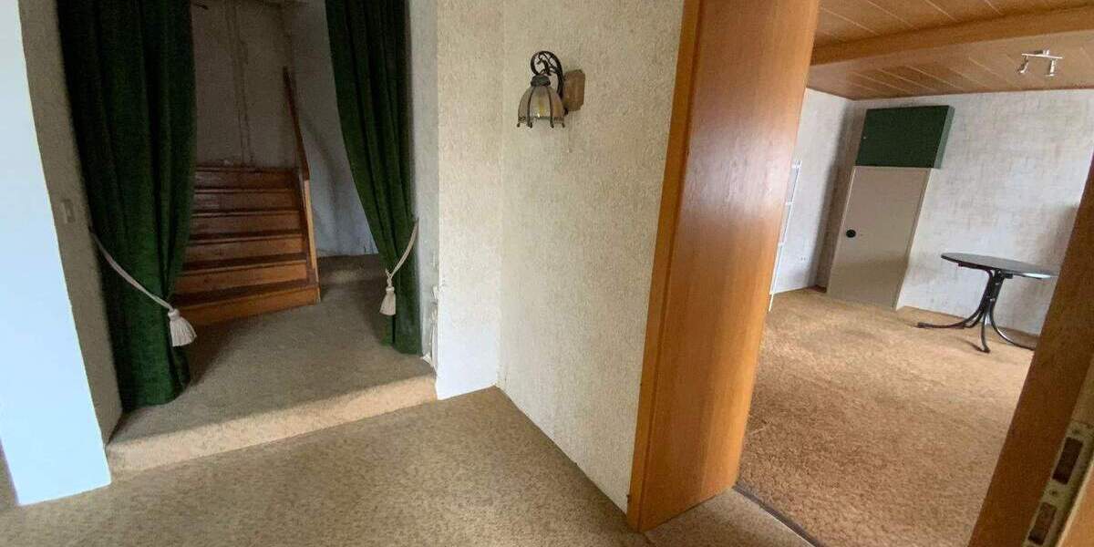 Mehrfamilienhaus, Wohnhaus Gößweinstein - 1 Zimmer, 286 m&sup2;, 329.000&euro; | Angebot:25692169