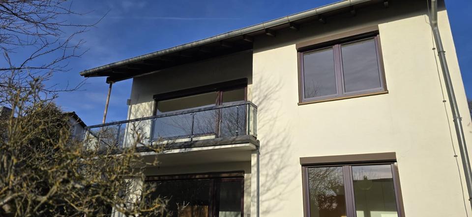 Erdgeschoßwohnung Bayreuth Meyernberg - 2 Zimmer, 83 m&sup2;, 1.120&euro; | Angebot:26701522