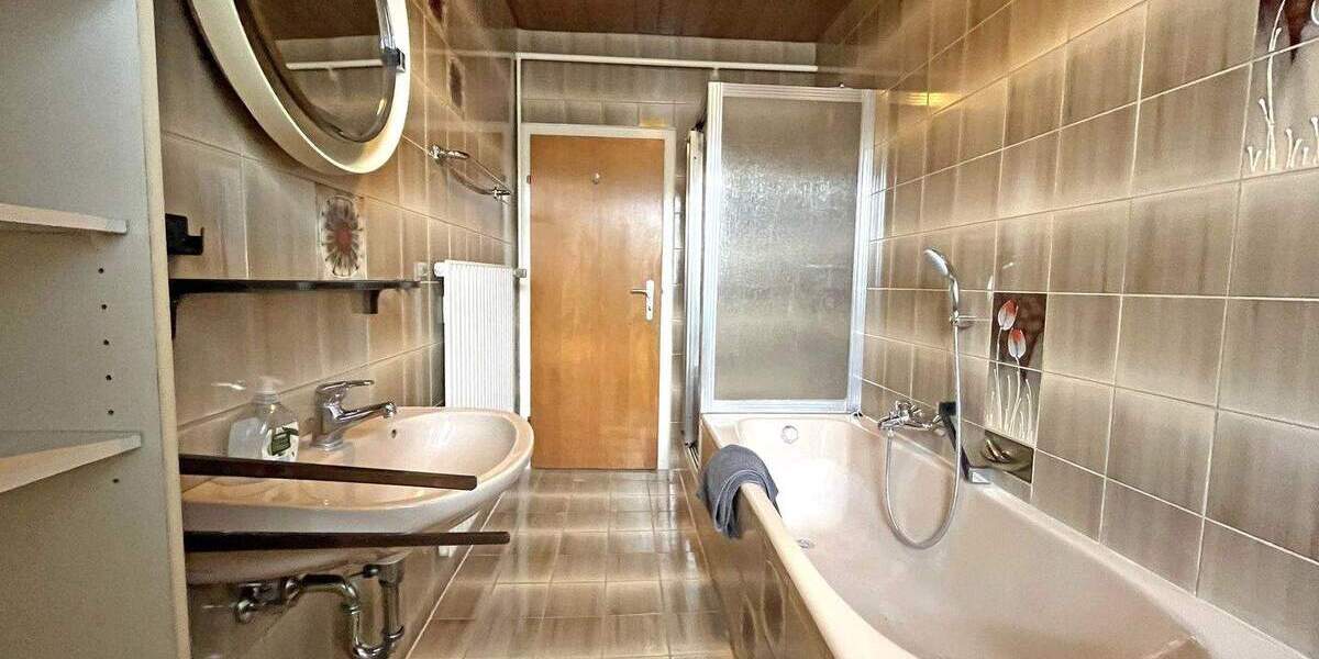 Einfamilienhaus Untersteinach - 6 Zimmer, 110 m&sup2;, 109.000&euro; | Angebot:25707348