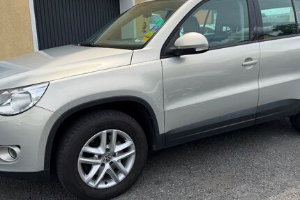VW Tiguan 151.000 km 4.999 &euro; Bayreuth 95447