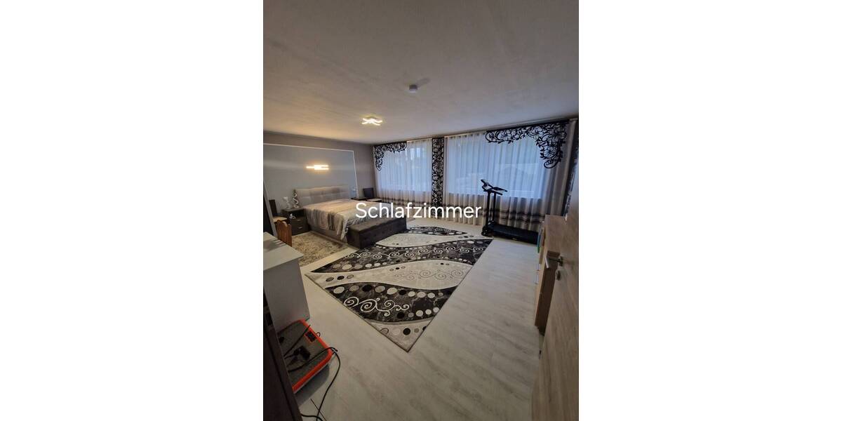 Etagenwohnung Speichersdorf - 3 Zimmer, 135 m&sup2;, 299.000&euro; | Angebot:25737679