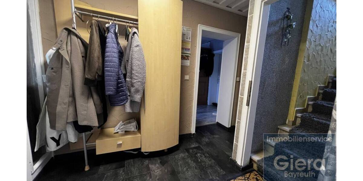 Einfamilienhaus Stadtsteinach Schwand - 6 Zimmer, 199 m&sup2;, 249.000&euro; | Angebot:25671676