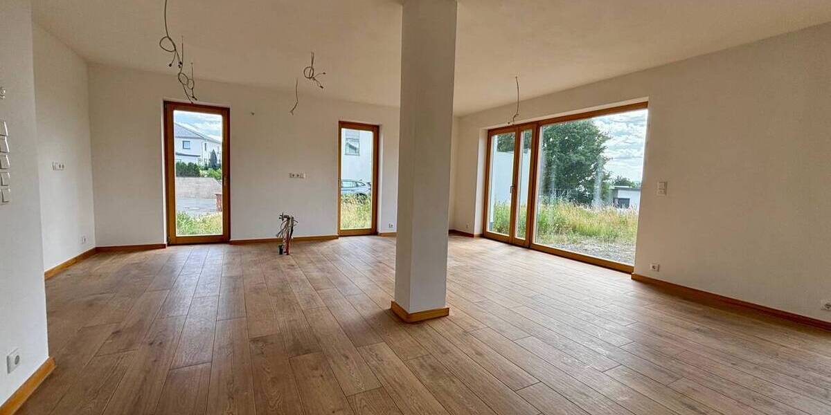 Einfamilienhaus Kulmbach Forstlahm - 5 Zimmer, 185 m&sup2;, 780.000&euro; | Angebot:25665677