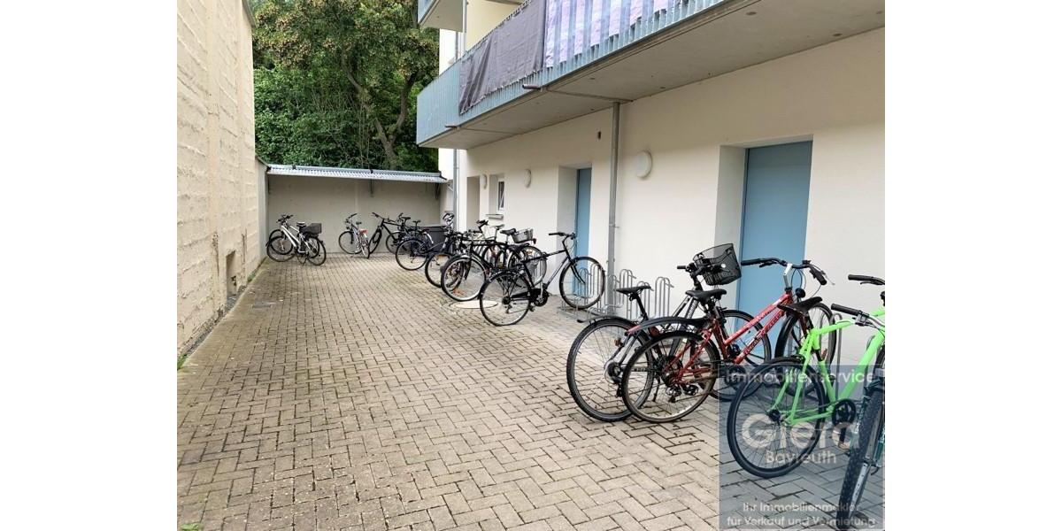 Etagenwohnung Bayreuth City - 1 Zimmer, 25 m&sup2;, 382&euro; | Angebot:25432027