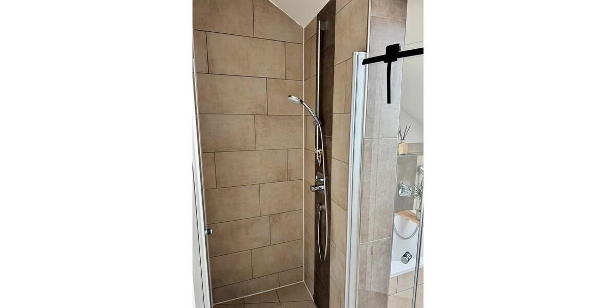 Dachgeschoßwohnung Bayreuth Bernecker Straße / Insel / Riedelsberg - 2 Zimmer, 75 m&sup2;, 419.000&euro; | Angebot:26050469