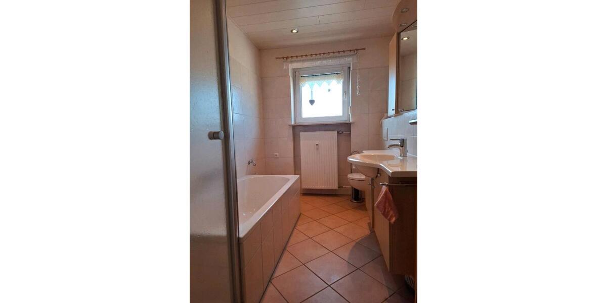 Etagenwohnung Kulmbach Blaich - 2.5 Zimmer, 72 m&sup2;, 153.000&euro; | Angebot:25854032