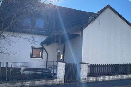 Haus Marktleugast / Mannsflur Mannsflur - 5 Zimmer, 124 m&sup2;, 135.000&euro; | Angebot:25773920