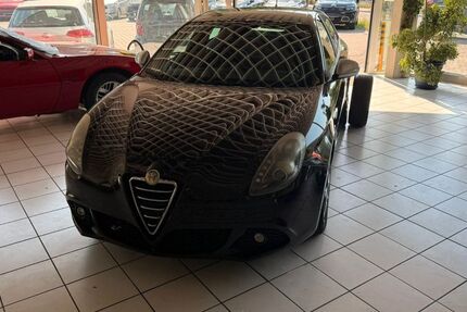 Alfa Romeo Giulietta 150.000 km 5.800 &euro; Bad Berneck im Fichtelgebirge 95460
