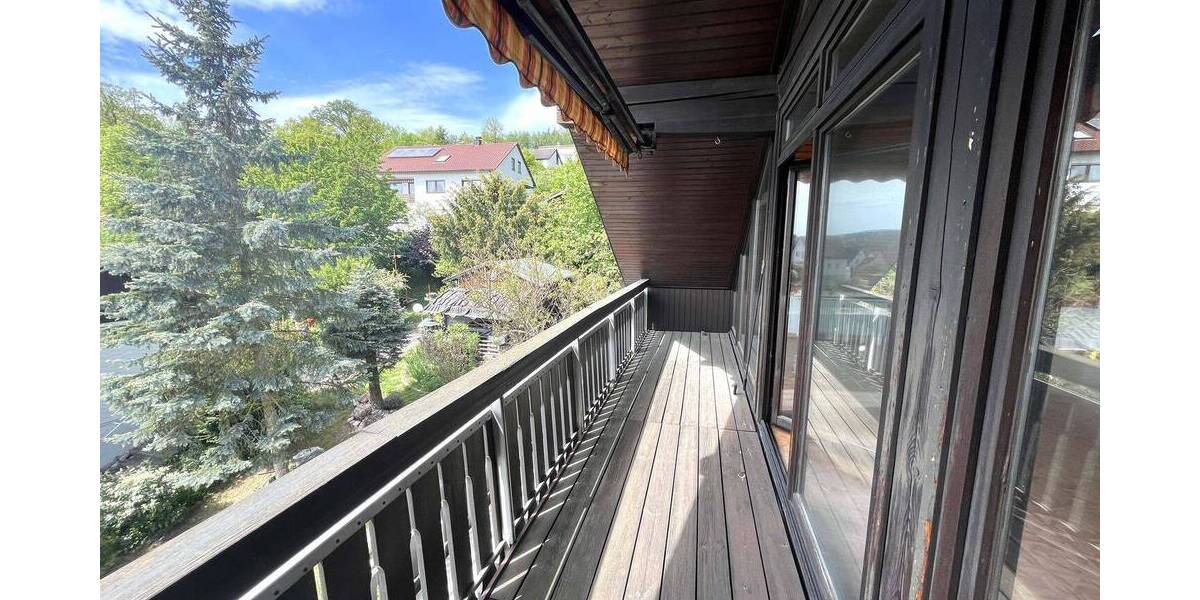 Einfamilienhaus Kulmbach Burghaig - 9 Zimmer, 277 m&sup2;, 399.000&euro; | Angebot:26733631
