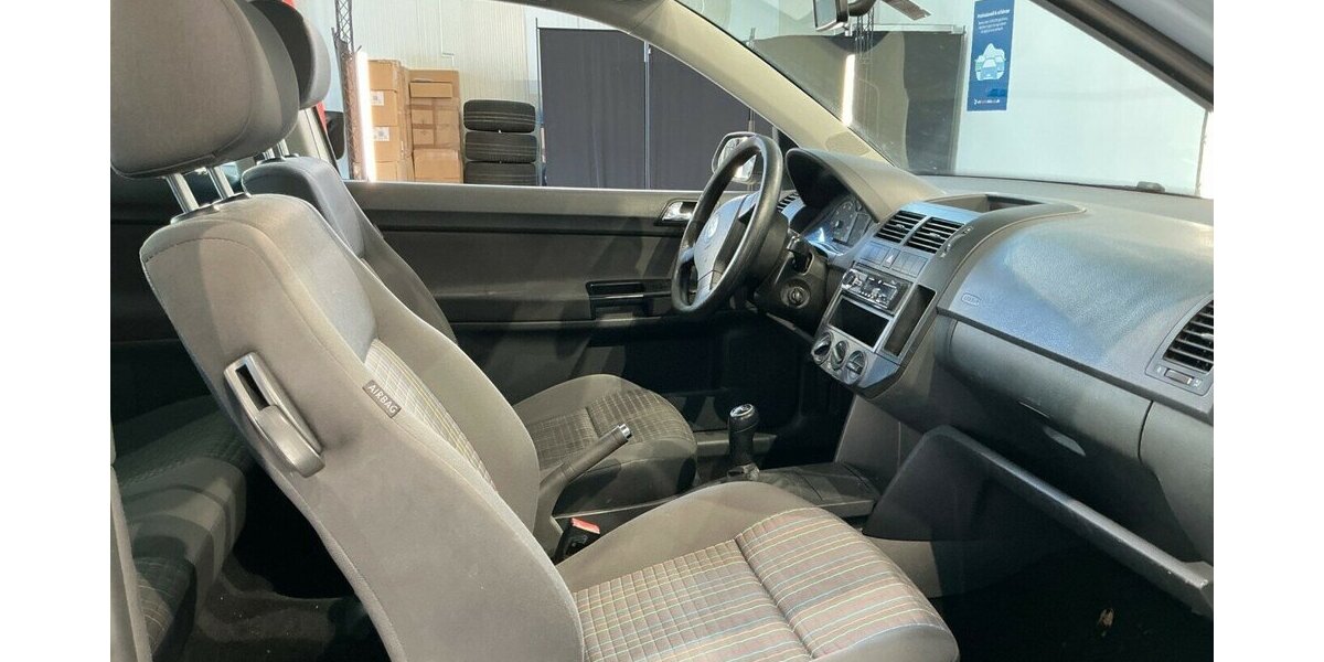 VW Polo Trendline,Klima,PDC,Tüv Neu! 191.000 km 3.400 &euro; Himmelkron 95502