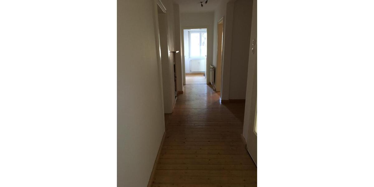 Mehrfamilienhaus, Wohnhaus Bayreuth Meyernberg - 7 Zimmer, 180 m&sup2;, 465.000&euro; | Angebot:26050274