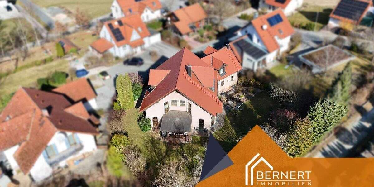 Einfamilienhaus Weismain - 1 Zimmer, 256 m&sup2;, 649.000&euro; | Angebot:25739764