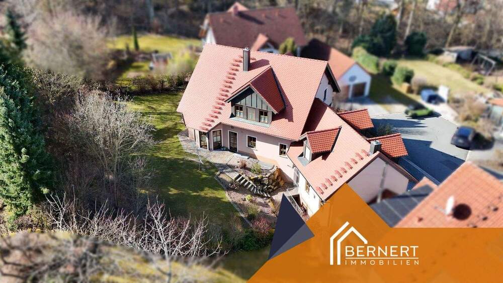 Einfamilienhaus Weismain - 1 Zimmer, 256 m&sup2;, 649.000&euro; | Angebot:25739764