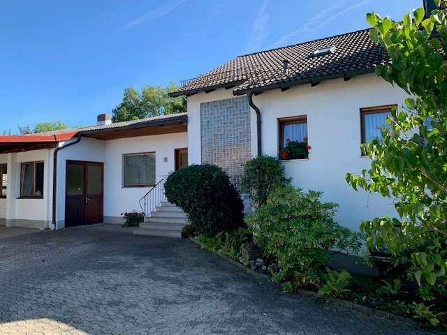 Einfamilienhaus Kulmbach Blaich - 5 Zimmer, 150 m&sup2;, 420.000&euro; | Angebot:16613989