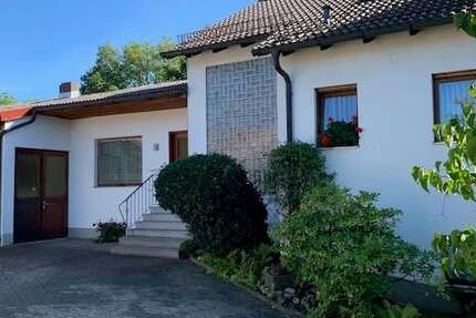 Haus Kulmbach Blaich - 5 Zimmer, 150 m&sup2;, 420.000&euro; | Angebot:16613989