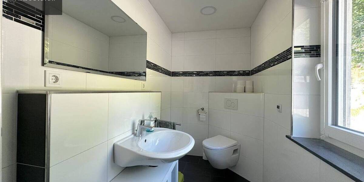 Einfamilienhaus Pegnitz - 7 Zimmer, 232 m&sup2;, 589.000&euro; | Angebot:26766676
