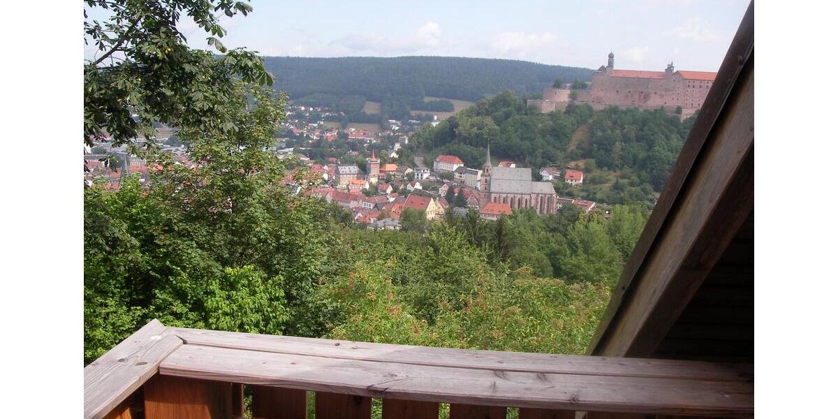 Villa Kulmbach Blaich - 9 Zimmer, 250 m&sup2;, 1.999&euro; | Angebot:24450928