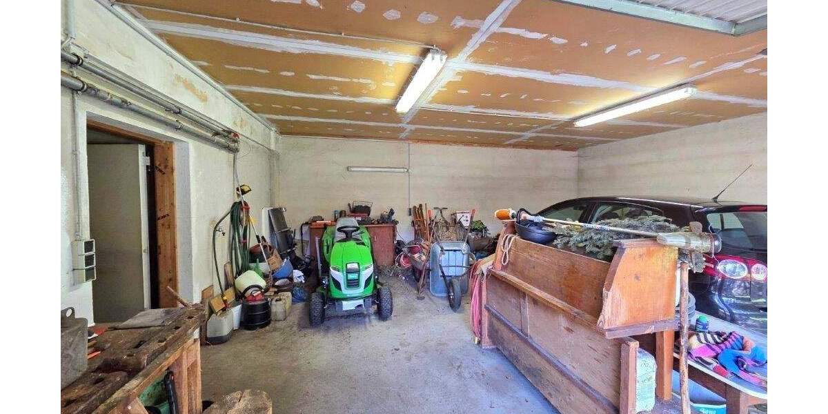 Einfamilienhaus Stadtsteinach - 5 Zimmer, 140 m&sup2;, 119.000&euro; | Angebot:25707335