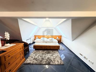 11 WOHNEINHEITEN, TOP INVESTMENT MIT DENKMALSCHUTZ - Mehrfamilienhaus, Wohnhaus Kulmbach Blaich | Angebot:27159843