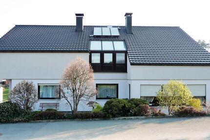 Wohnung Gefrees Böseneck - 3 Zimmer, 110 m&sup2;, 800&euro; | Angebot:26249101