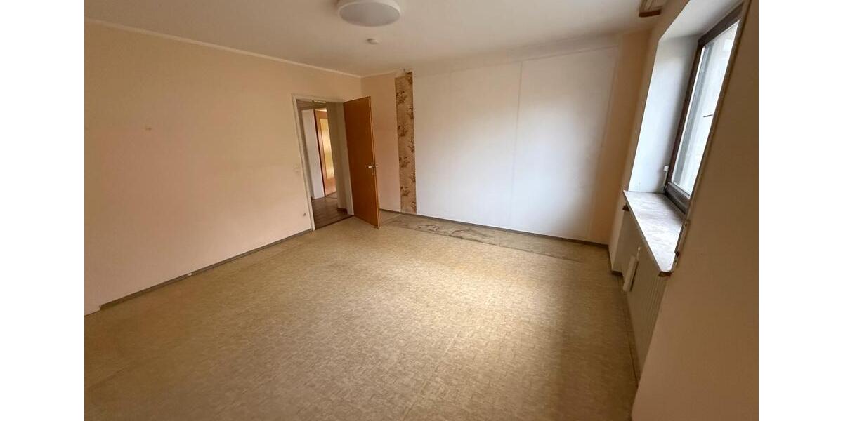 Mehrfamilienhaus, Wohnhaus Speichersdorf - 8 Zimmer, 240 m&sup2;, 495.000&euro; | Angebot:26145134